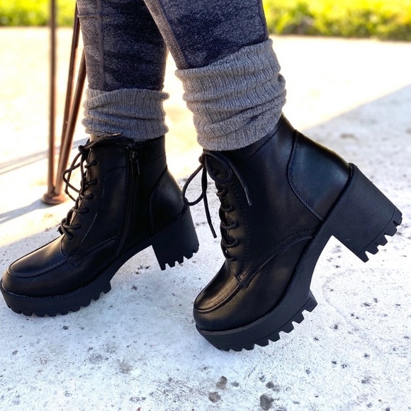 Shoes - Lug Sole Lace Up Combat Boots